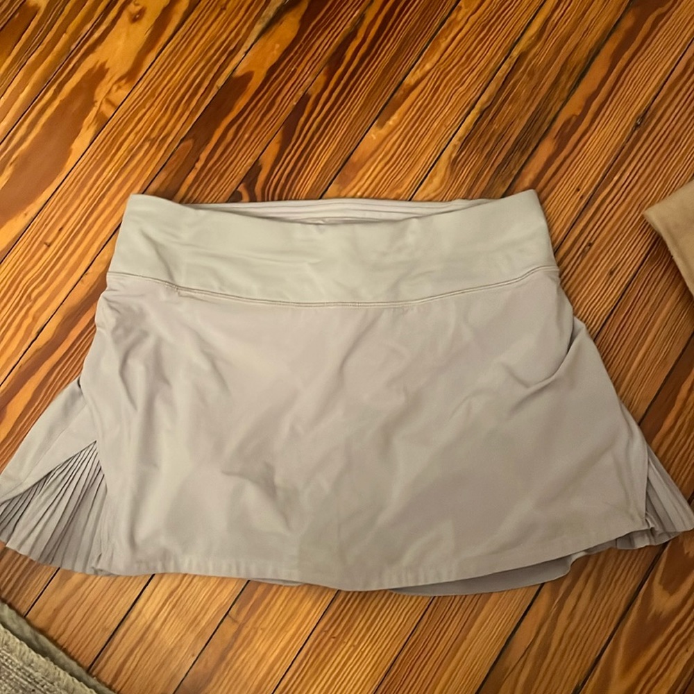 Lulu lilac tennis skirt
